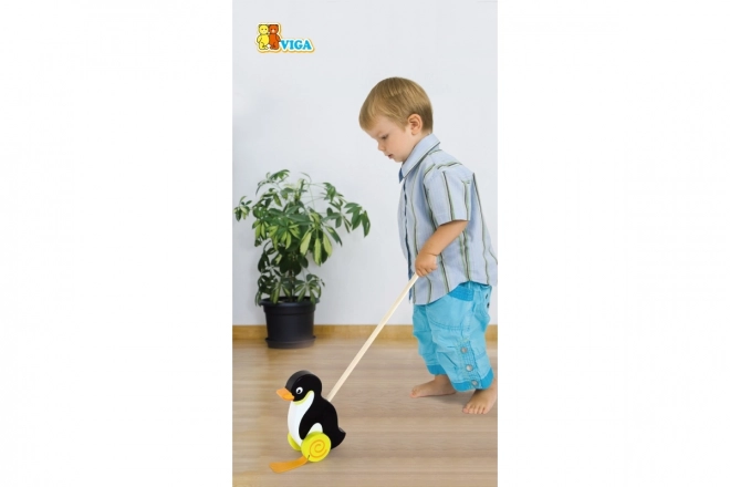 Jouet en bois à tirer - pingouin