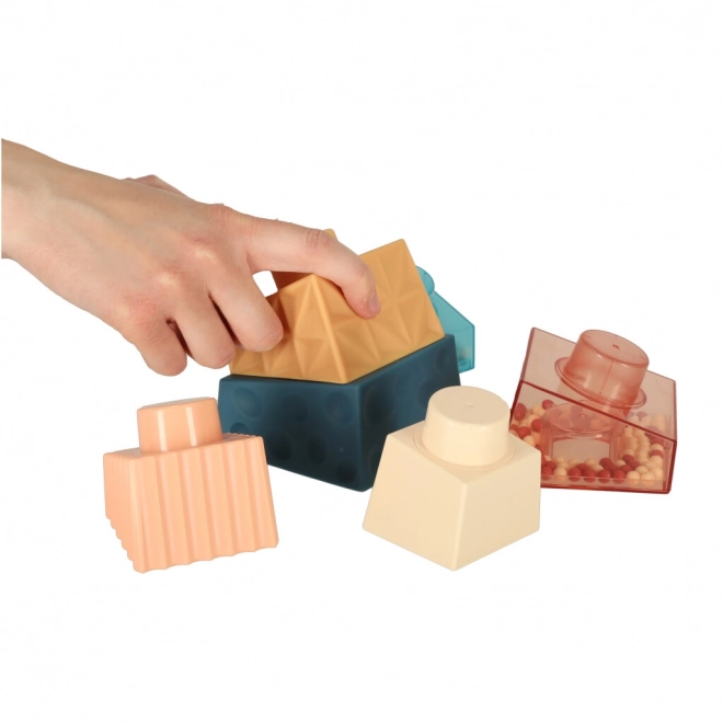 Tour éducative Montessori avec billes et textures