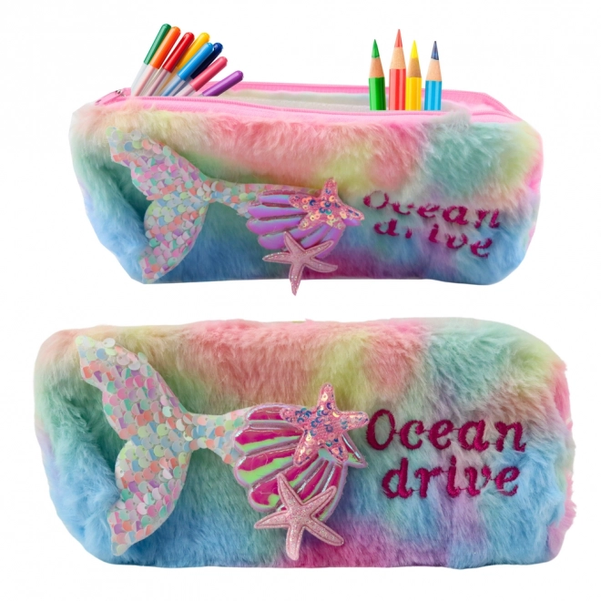 Trousse en peluche avec queue de sirène et paillettes dans des couleurs pastel
