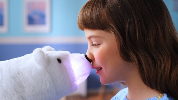 Lumière, son et mouvement au toucher