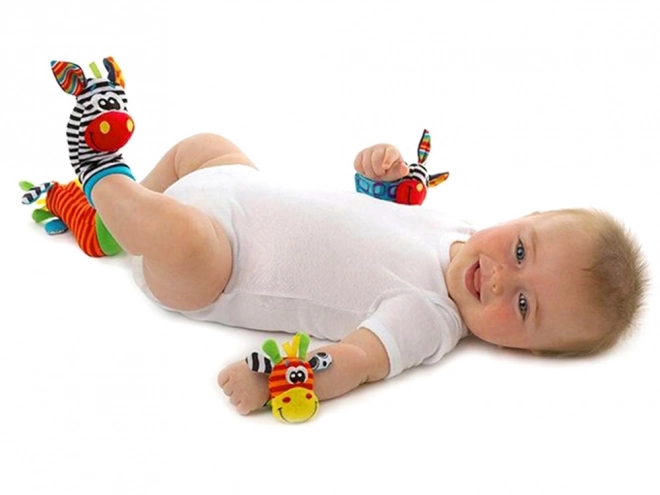 Chaussettes + hochets ensemble de 4 pcs ZA4006