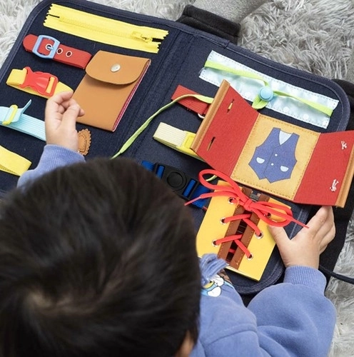 Planche sensorielle de manipulation - trousse éducative