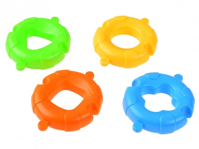 Animaux en caoutchouc sur puzzles flottants