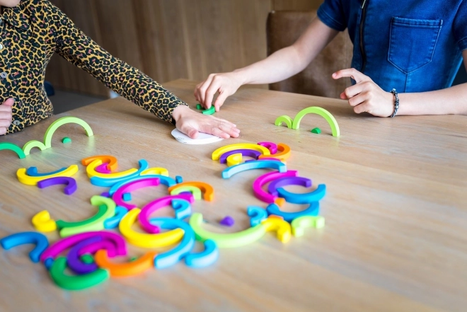 Jeu logique Assembler l'Arc-en-ciel