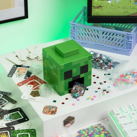 Rangement et ordre sur le bureau