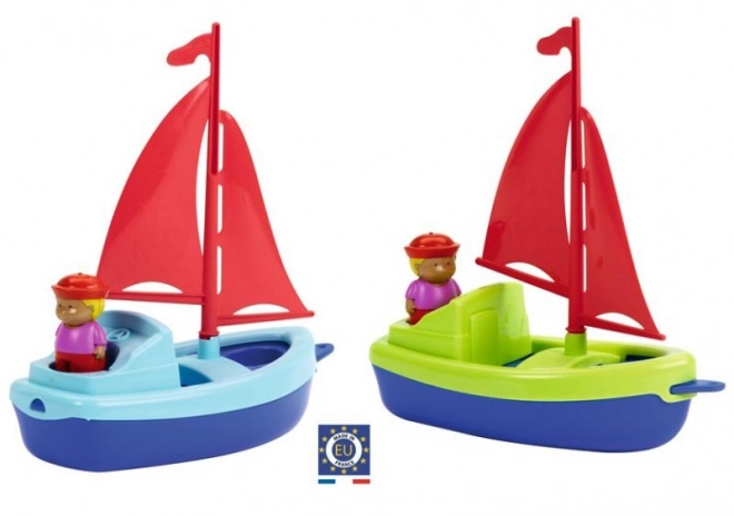 Voilier 22,5 cm avec marin