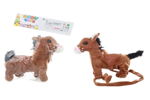 Cheval en peluche qui marche avec des sons