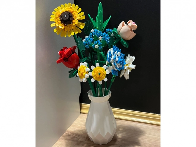 Kit de construction technique Fleurs des champs avec vase 618 pièces