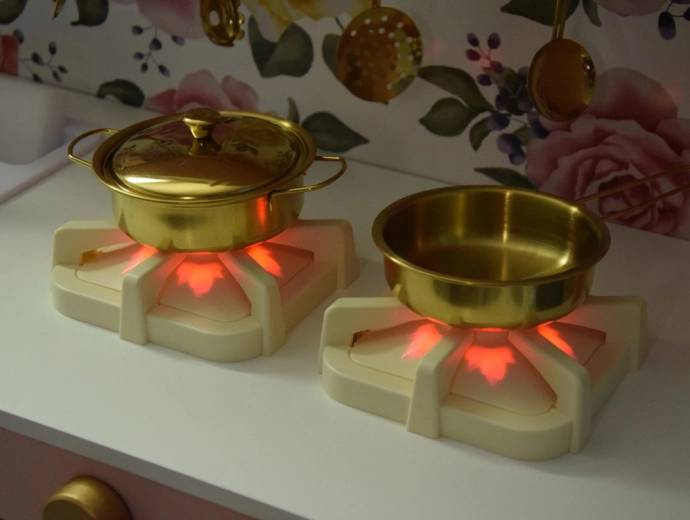 Brûleurs lumineux et cuisine réaliste