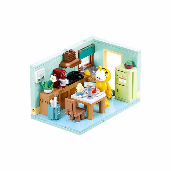 Sluban Garfield dans la cuisine