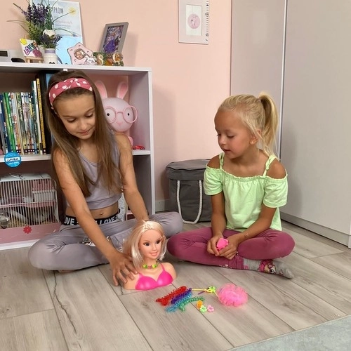 Tête de coiffure avec accessoires 23437