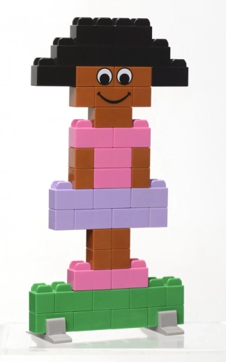 Pièces solides et bien emboîtées pour les petits constructeurs