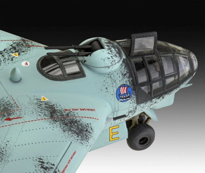 Maquette en plastique d'avion série P Arado AR E.555 1/72