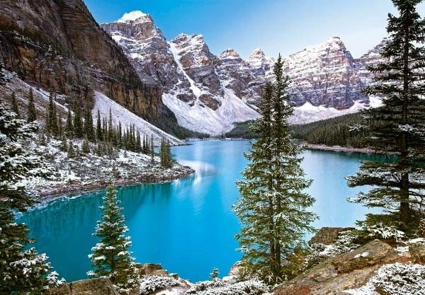 Motif d’un lac canadien dans les Rocheuses