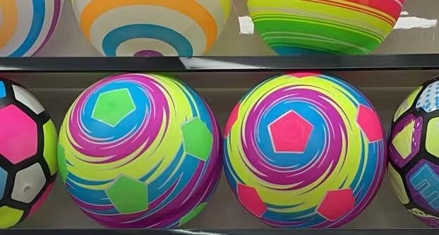 Ballon de football arc-en-ciel 22 cm non gonflé