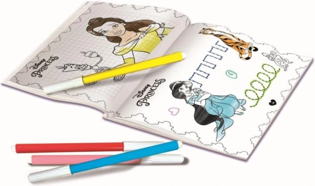 Feutres colorés et plaisir créatif