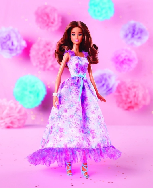 Poupée Barbie avec signature de souhaits d'anniversaire
