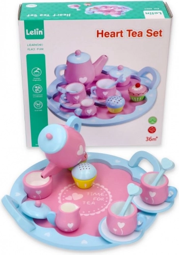 Set de thé en bois avec petits cœurs