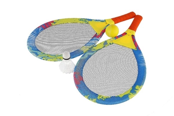 Ensemble de plage coloré avec raquettes, balle et volant