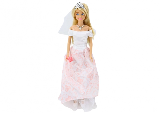Poupée de mariage avec bouquet