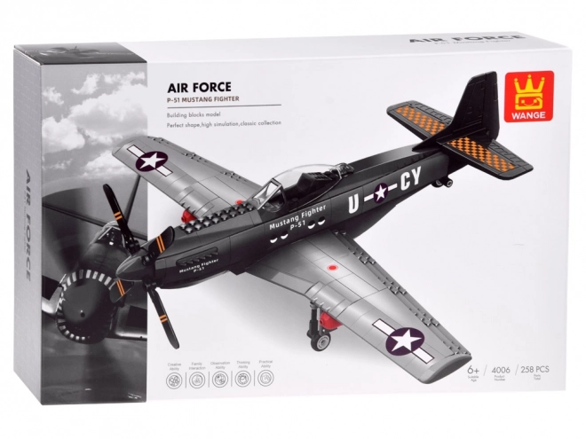 Kit de construction d'avion Mustang par Jokomisiada