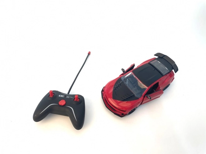 Voiture RC sportive à l'échelle 1:18