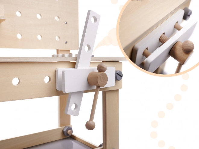 Atelier en bois avec outils
