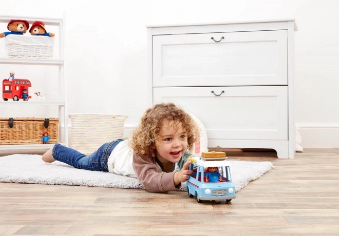 Caravane avec Paddington et accessoires