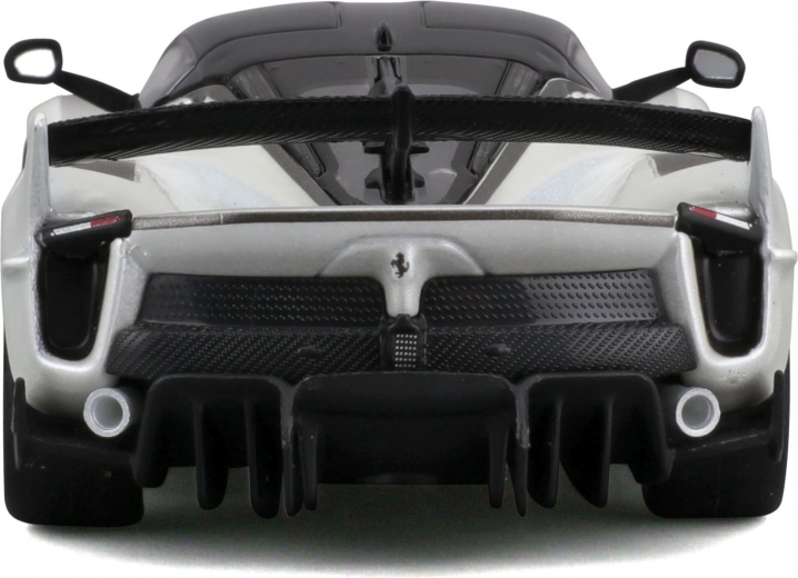 Détails de carrosserie précis