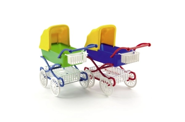 Poussette profonde en plastique 21 cm dans un sac