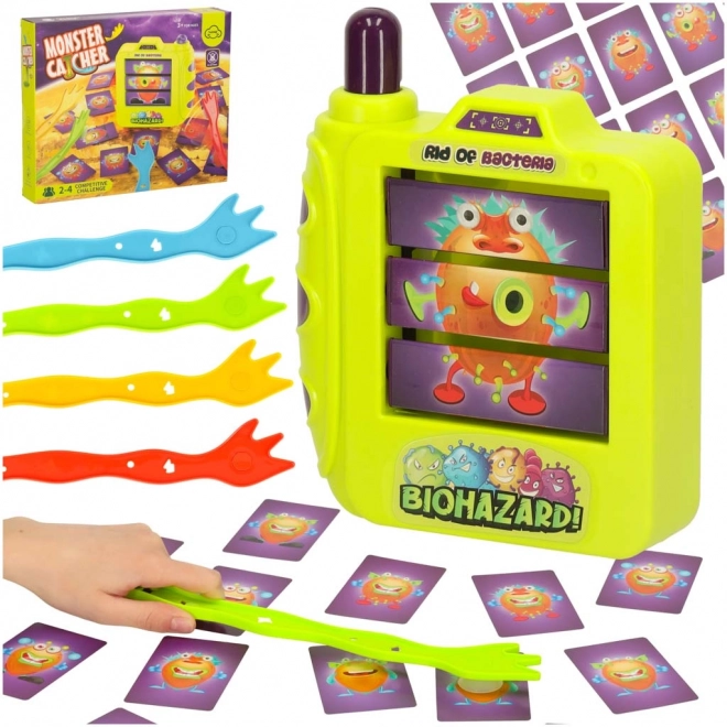 Jeu d'attraper des monstres pour les enfants sur l'observation et l'entrainement de la mémoire