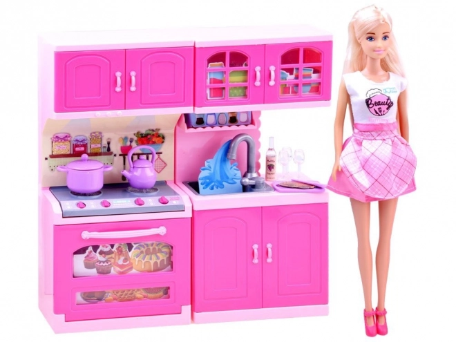 Poupée Anlily avec meubles de cuisine et effets