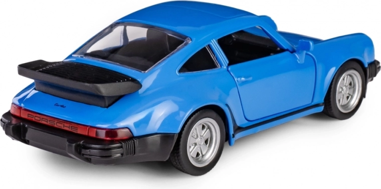 Détails extérieurs réalistes