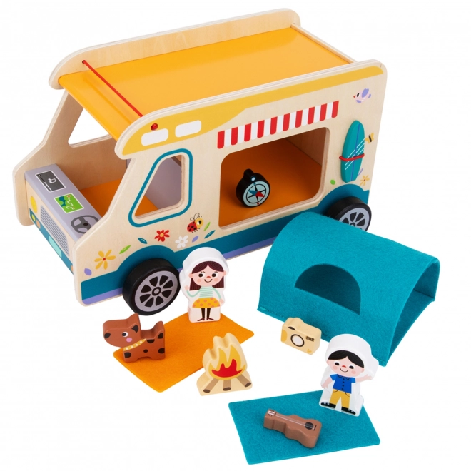 Caravane en bois Tooky Toy avec personnages pour le camping