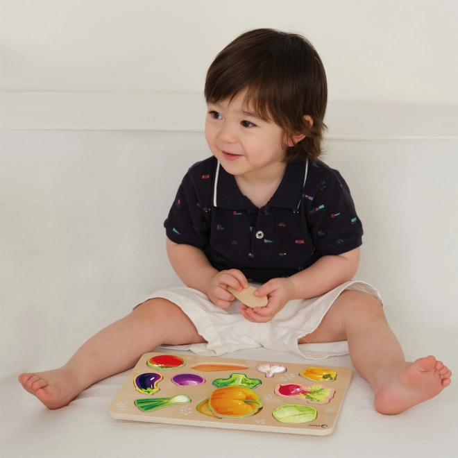 Puzzle en bois Montessori avec légumes