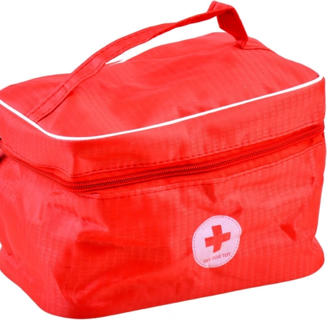 Équipement riche dans une trousse pratique