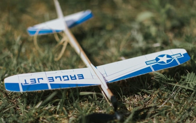 Avion pliable Eagle Jet