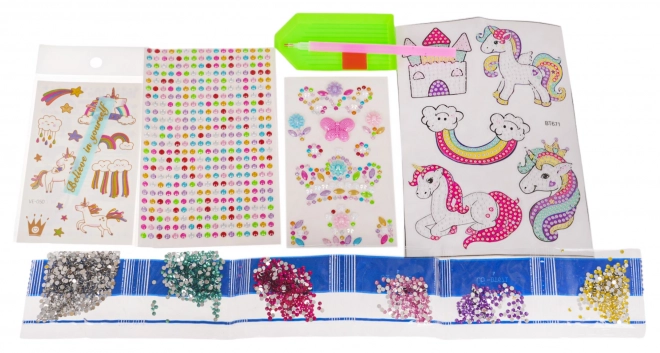 Bouteille d'eau avec licorne + accessoires