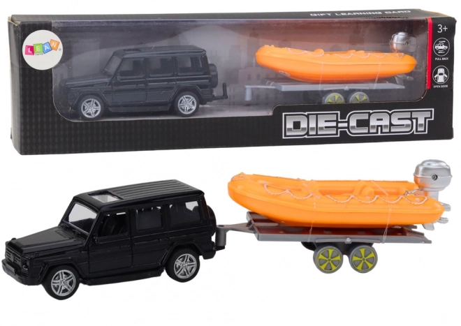 Véhicule tout-terrain noir avec remorque et bateau orange
