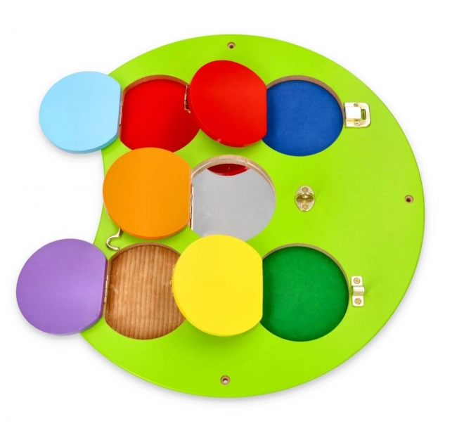 Panneau mural Montessori en bois - chenille