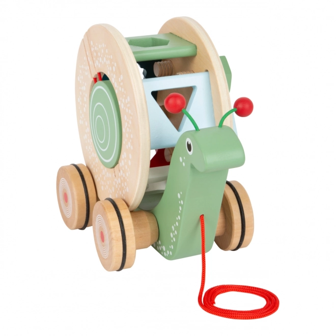 Petit escargot moteur à tirer avec formes