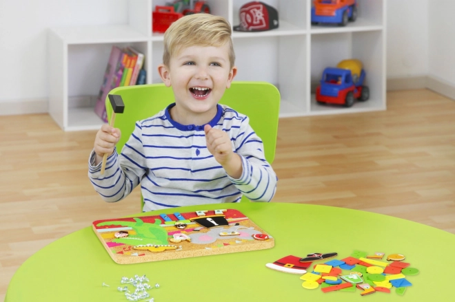 Jeu avec marteau, fête, liège coloré