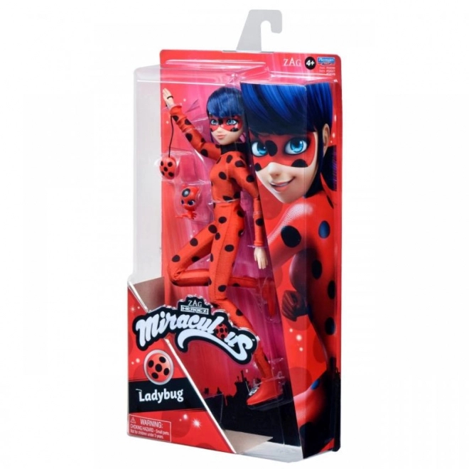 Poupée Miraculous Ladybug avec accessoires