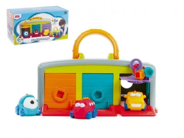 Garage pour petites voitures avec trois voitures et accessoires