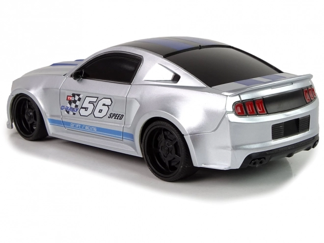 Voiture de sport télécommandée rapide argentée 1:24
