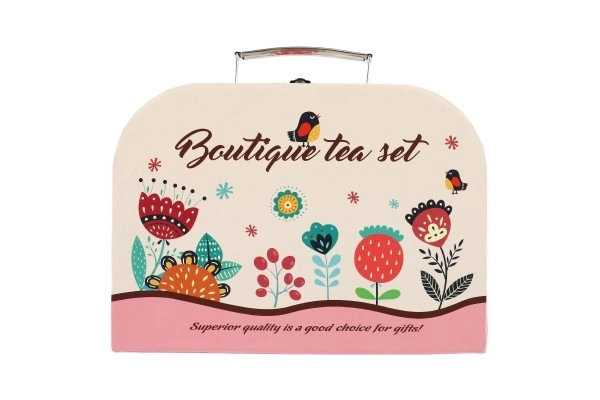 Set de vaisselle pour enfants dans une valise