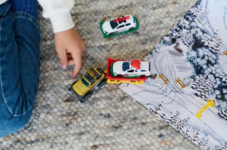 Petites voitures métalliques détaillées 7,5 cm