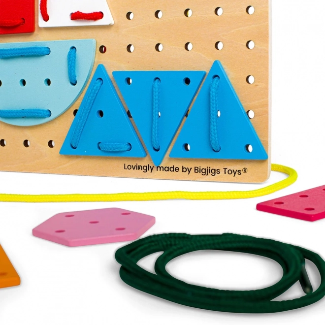 Bigjigs Jouets Jeu de laçage en bois Formes géométriques