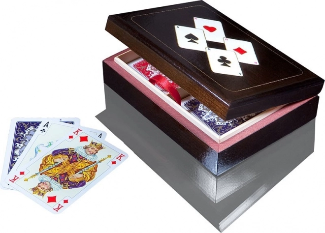 Cartes de luxe dans un écrin en bois avec as