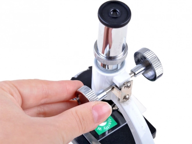 Ensemble de microscopes métalliques pour jeunes scientifiques ES0024